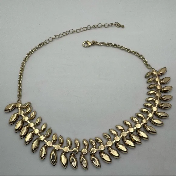 Premier Designs Crystal Statement Necklace Gold Tone Black Gray Bib - Picture 4 of 8